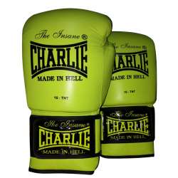 Charlie Fluor Lima boxing...