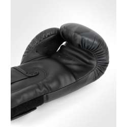 Boxing gloves Venum Razor black gold (1)