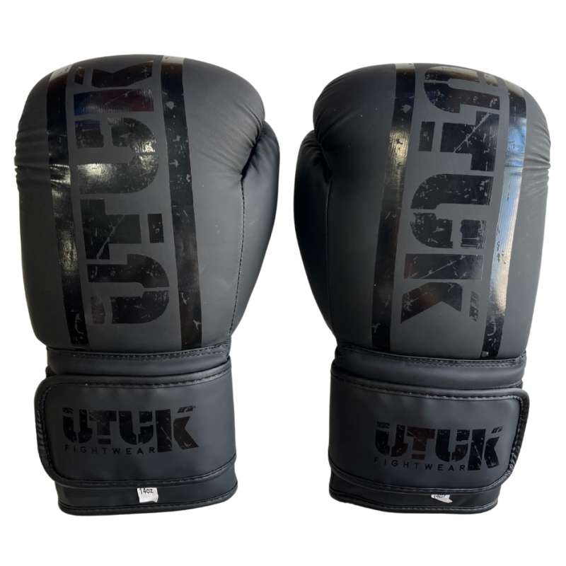 Boxing gloves Utuk black black Boxing gloves Utuk black black