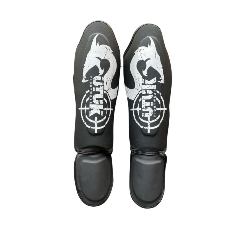 Muay Thai Shin Guards Utuk Hunter Black White 1 Muay Thai Shin Guards Utuk Hunter Black White 1